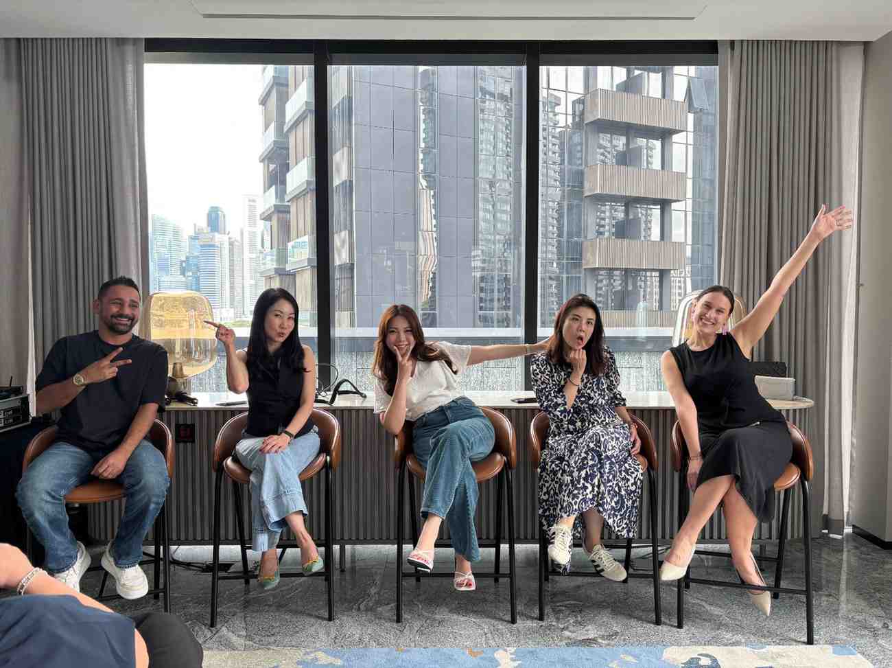 Aggregator vs. Operator? Why the future of coworking is built on partnership - Work-Buddy coworking insights